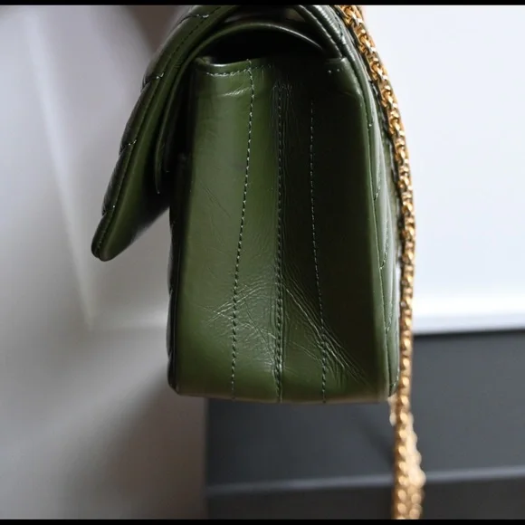 Chanel reissue 2.55 classic flap bag - Picture 9 of 10
